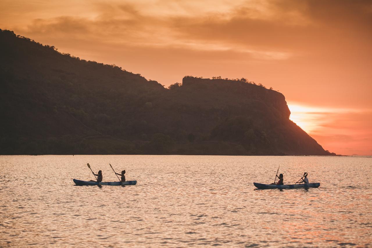 Myamo Beach Lodge Jereweh Экстерьер фото
